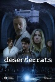 Из-под земли / Desenterrats (2022)